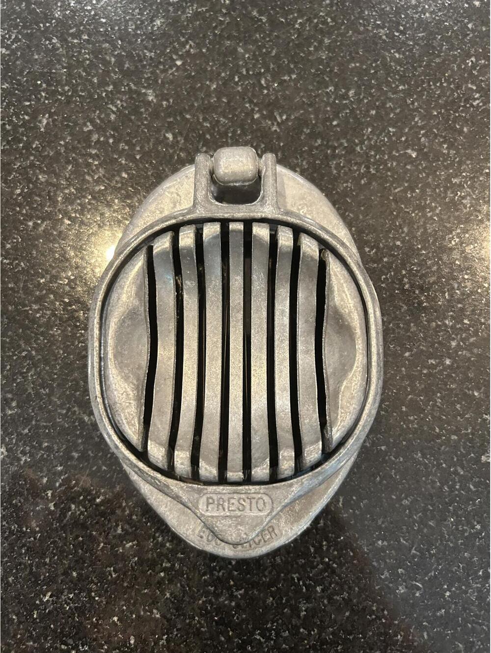 Presto Vintage Egg Slicer